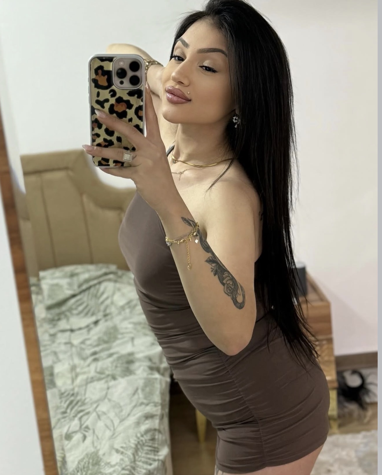 Çiftlikönü Partner Escort Nazım