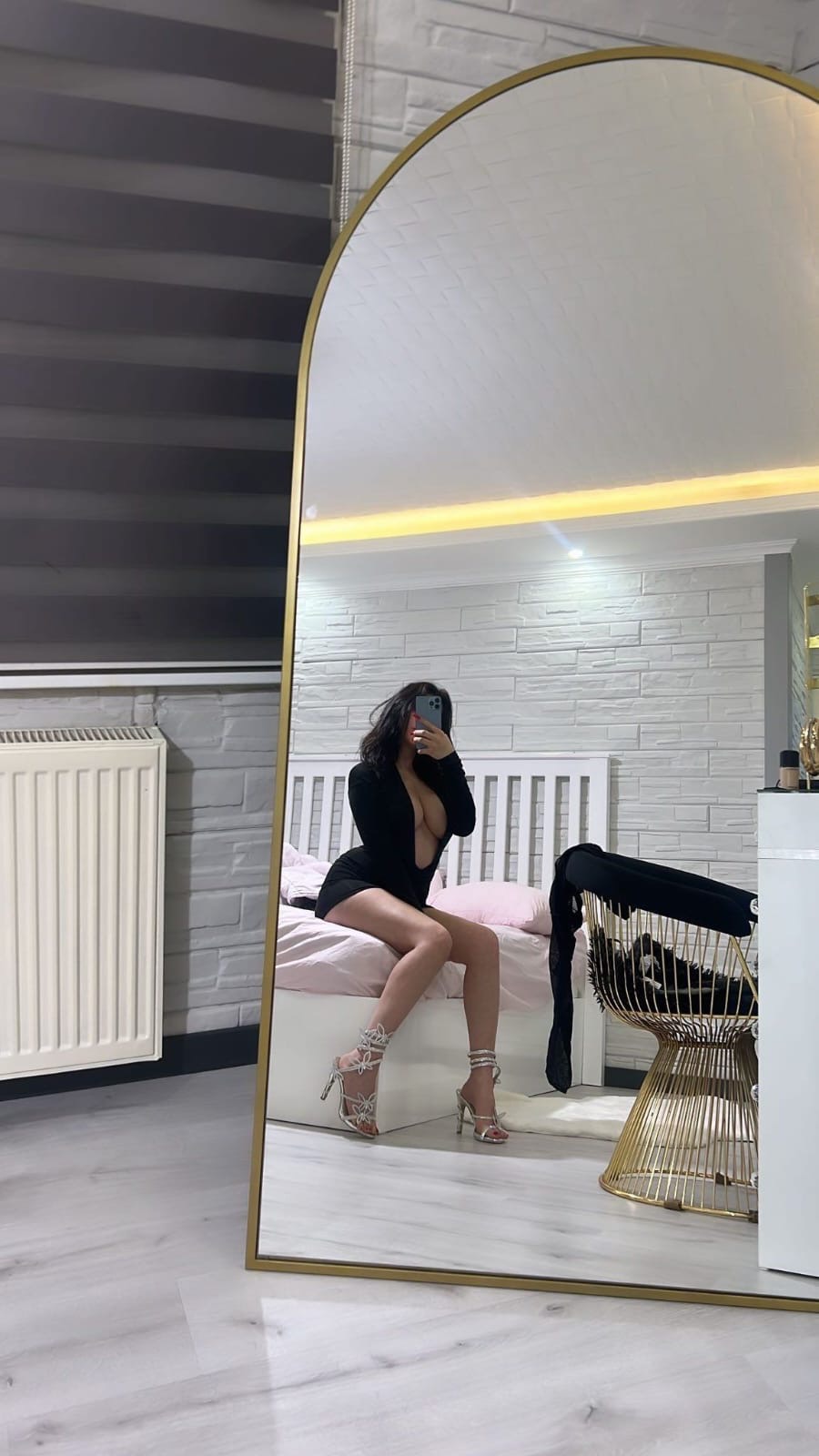 Yaylaköy Zeki ve Nazik Kadın Escort Şule