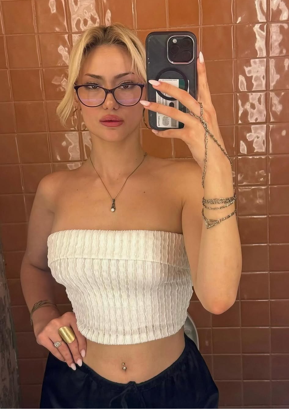 Ulaş Osb Sadık Bayan Escort Bayan Cemre